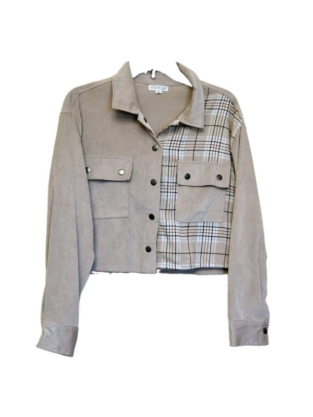 Ultra Flirt womens plaid Cropped Shacket size M Button down Front pockets Snaps